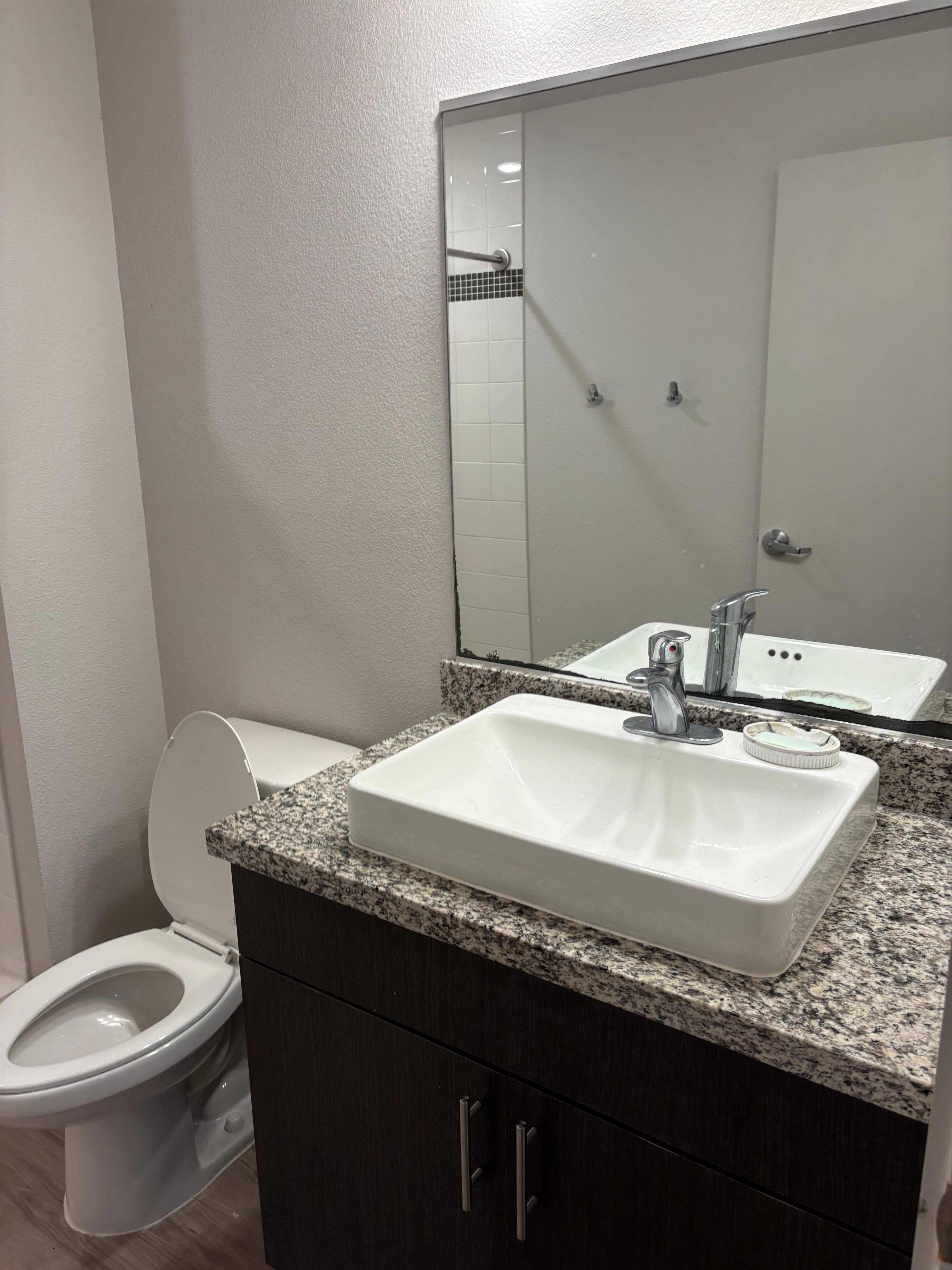 Apartment Lease Relet
