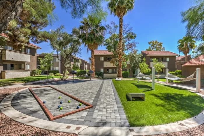 Madison West Apartments
