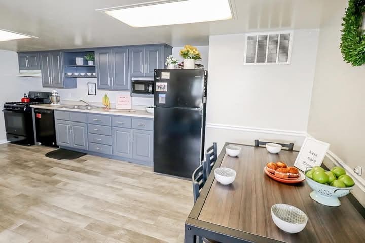 2 LEASES AVAILABLE! Starting Aug 2026