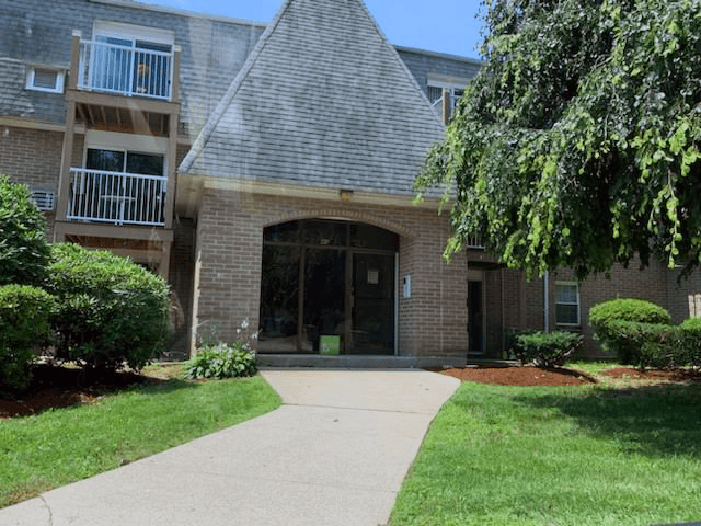 International Apartments